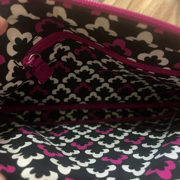 Vera Bradley Fuchsia Quilted Crossbody Bag - Picture 4 of 7